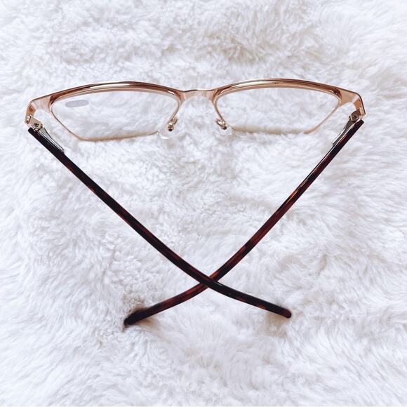 Esme Metallic Pink Classic Sleek Reader Glasses - Picture 8 of 10